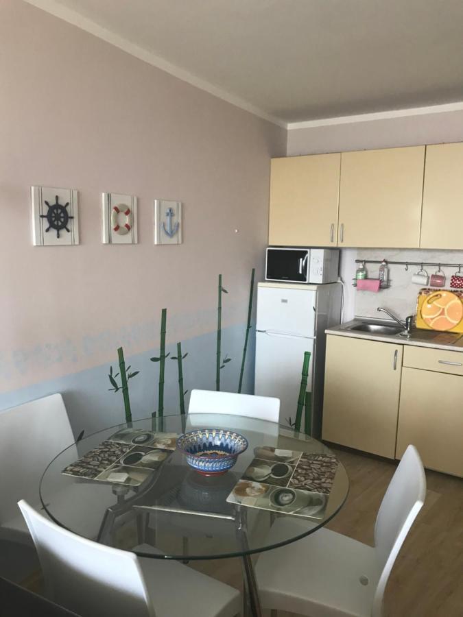 Great Choice Apartment Chernomorets Buitenkant foto