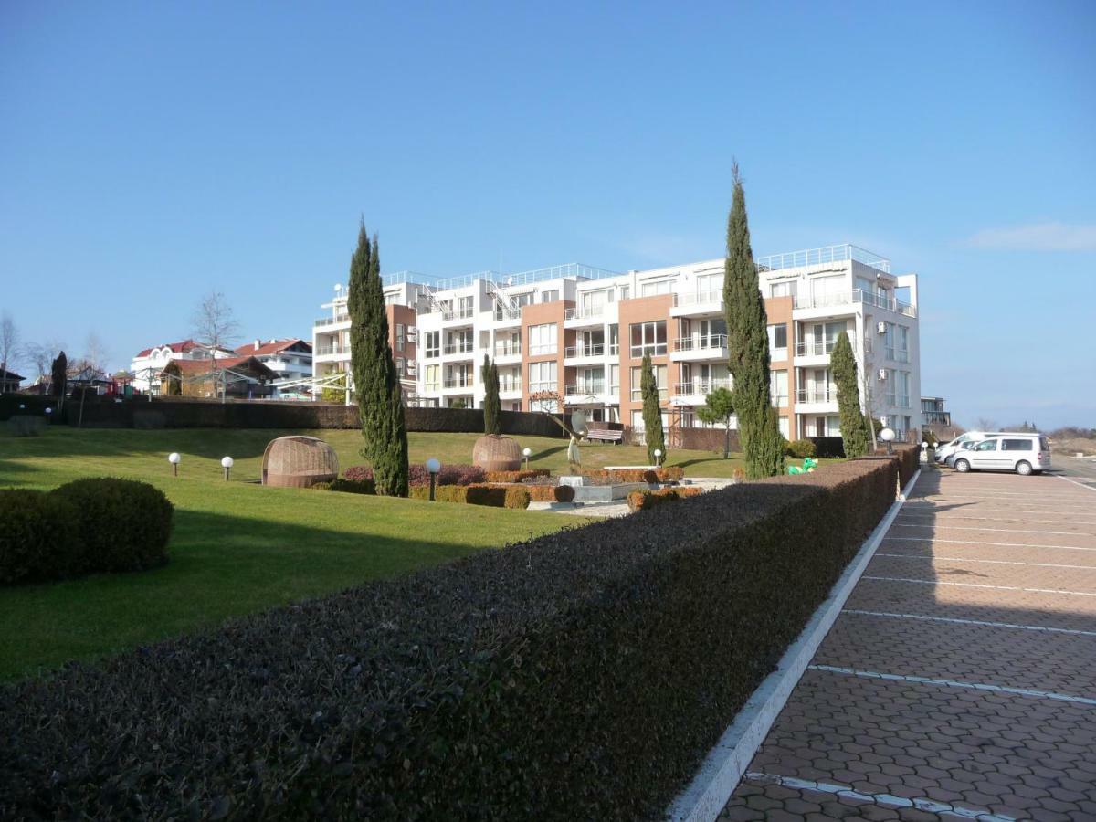 Great Choice Apartment Chernomorets Buitenkant foto